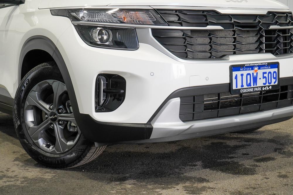 Kia Seltos image 2