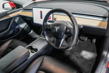 https://dvg-vehicle-assets.s3.amazonaws.com/1203757/a4xygmol9wzxi7lnvz961j39.jpg