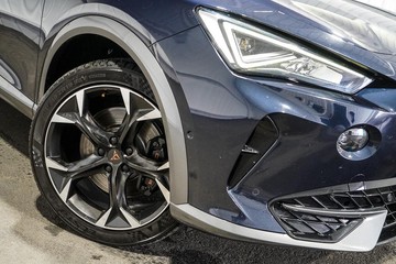 https://dvg-vehicle-assets.s3.amazonaws.com/1203776/7xts61bd4w4moj9n4ywkru4pp.jpg