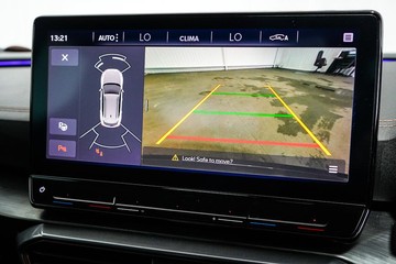 https://dvg-vehicle-assets.s3.amazonaws.com/1203776/8qphso1ii6hwnxs48zwnoyteq.jpg