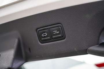 https://dvg-vehicle-assets.s3.amazonaws.com/1203779/e402osfy495n8ioyvxsyn4kpn.jpg