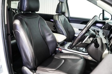 https://dvg-vehicle-assets.s3.amazonaws.com/1203779/f4yultbxhmkzi9isersg43tis.jpg