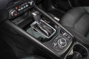 https://dvg-vehicle-assets.s3.amazonaws.com/1203780/4p0sr7lweh1rcn6lcbm5sj9us.jpg