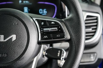 https://dvg-vehicle-assets.s3.amazonaws.com/1203782/3wc3xxouqzlocl0zpr0du1iso.jpg