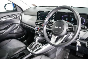 https://dvg-vehicle-assets.s3.amazonaws.com/1203782/5o62qca7atsf55b8qad2ut88s.jpg
