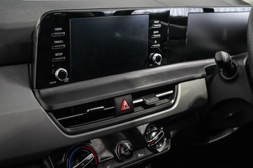 https://dvg-vehicle-assets.s3.amazonaws.com/1203782/9uoikanij8ajovngu4ettau6i.jpg