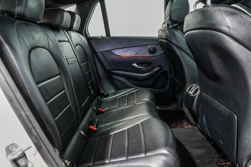 https://dvg-vehicle-assets.s3.amazonaws.com/1203791/25nslp82wfdqdjgm8ticp8ftj.jpg