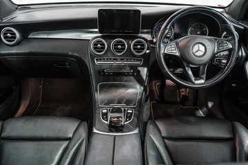 https://dvg-vehicle-assets.s3.amazonaws.com/1203791/5e7l0n9wx1z3iu9nybfqidti9.jpg