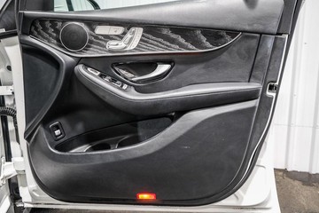 https://dvg-vehicle-assets.s3.amazonaws.com/1203791/bxpnk7hettdprvk5nuq93cjgs.jpg