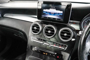 https://dvg-vehicle-assets.s3.amazonaws.com/1203791/cr9ckgybyaxpxwds1y4nqsjav.jpg