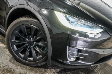 https://dvg-vehicle-assets.s3.amazonaws.com/1203795/apf2ery88xjjx9f45ivglqmkr.jpg
