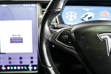 https://dvg-vehicle-assets.s3.amazonaws.com/1203795/unwjqwmq48hu1k9j7oc5cvmw.jpg