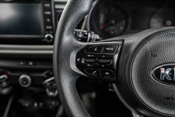 https://dvg-vehicle-assets.s3.amazonaws.com/1203803/5r390pbxuntzz87aiw1vuny8p.jpg