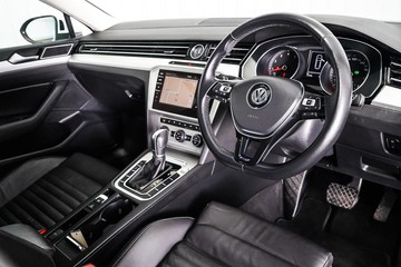 https://dvg-vehicle-assets.s3.amazonaws.com/1203811/1x2tuy37ccstw6s6aad82ptmw.jpg