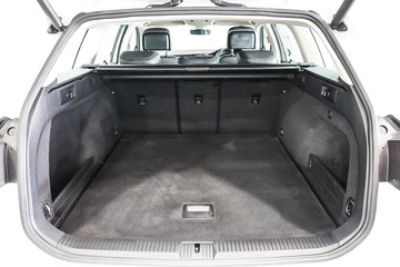https://dvg-vehicle-assets.s3.amazonaws.com/1203811/91sddu0hf9p3rif0g3a17q2pr.jpg