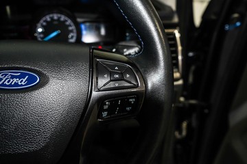 https://dvg-vehicle-assets.s3.amazonaws.com/1203812/1jw30o3120pbrrl3phqphxtnt.jpg