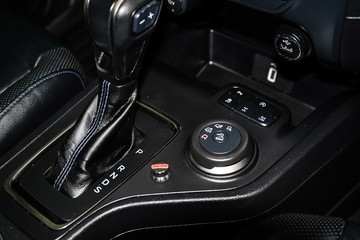 https://dvg-vehicle-assets.s3.amazonaws.com/1203812/dz9p4h1vcwlajy6zg715pptgm.jpg
