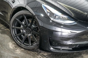 https://dvg-vehicle-assets.s3.amazonaws.com/1203819/8qi2v4dc388apijf6cwjroyfr.jpg