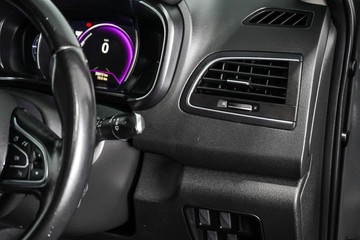 https://dvg-vehicle-assets.s3.amazonaws.com/1203823/cap9fszibuclnz1lyg36qkpxq.jpg