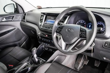 https://dvg-vehicle-assets.s3.amazonaws.com/1203832/48jr156owdsayxlyrm607m9zp.jpg