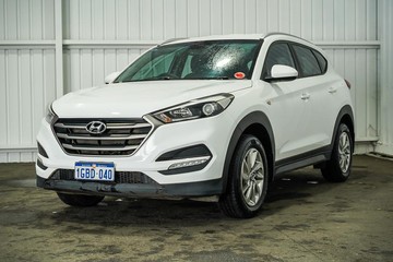 https://dvg-vehicle-assets.s3.amazonaws.com/1203832/4nfmy022ojhtefmf3b6enaup1.jpg