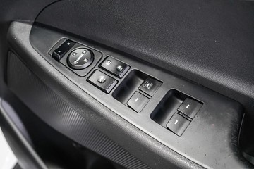 https://dvg-vehicle-assets.s3.amazonaws.com/1203832/c14mmz900dvl430o6uqgq0lcf.jpg