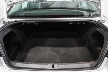 https://dvg-vehicle-assets.s3.amazonaws.com/1203834/7djqlsrqguq8yibh6678f3khx.jpg
