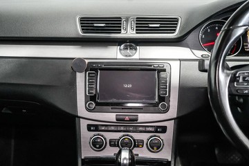 https://dvg-vehicle-assets.s3.amazonaws.com/1203834/7zpt84qqnbodrjzg74rcj1bfv.jpg