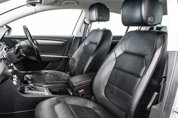 https://dvg-vehicle-assets.s3.amazonaws.com/1203834/cxhu64pr8awpsvess2gb27ibu.jpg