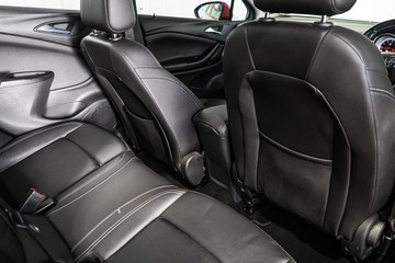 https://dvg-vehicle-assets.s3.amazonaws.com/1203844/e90bmnlwtbk02q6godkr4bkru.jpg
