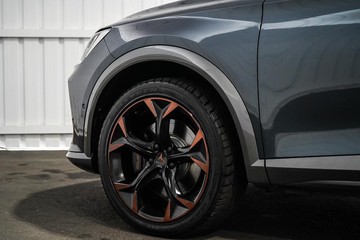https://dvg-vehicle-assets.s3.amazonaws.com/1203863/a7fxbbsztb9b17rsbqj1ud1mv.jpg