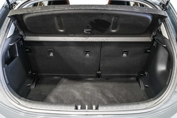 https://dvg-vehicle-assets.s3.amazonaws.com/1203864/5vb7vfo5e45ofl84qfevrs2rh.jpg