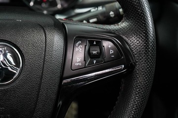 https://dvg-vehicle-assets.s3.amazonaws.com/1203868/omcxkpt0bll4ip1khpwzkvpv.jpg