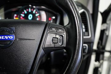https://dvg-vehicle-assets.s3.amazonaws.com/1203878/6yo9ck9bx5b7ed0kmzdletw4m.jpg