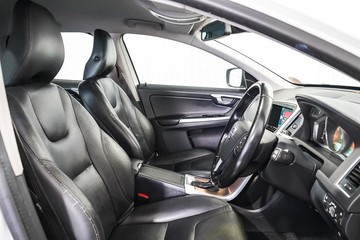 https://dvg-vehicle-assets.s3.amazonaws.com/1203878/88mwg8ekk3tyv0szome8c0bdp.jpg