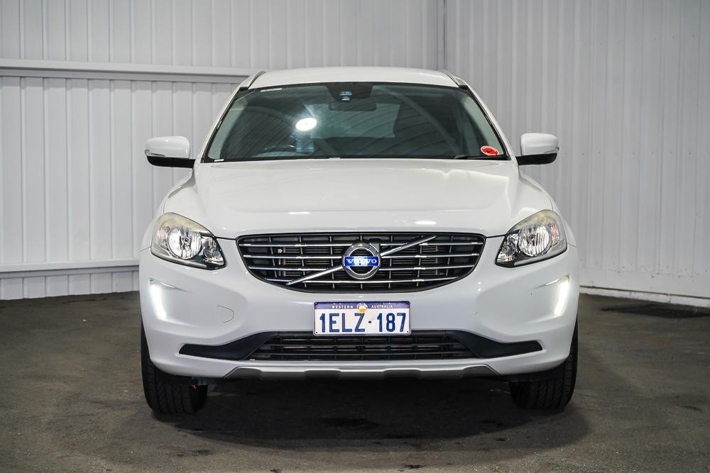 Volvo Xc60 image 3