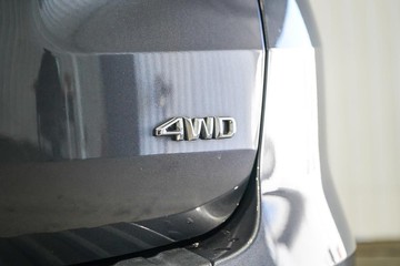 https://dvg-vehicle-assets.s3.amazonaws.com/1203884/3tafk6vqcz0e7h0t9v89xcvao.jpg
