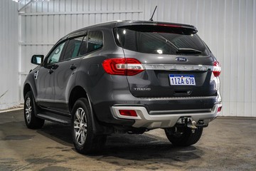 https://dvg-vehicle-assets.s3.amazonaws.com/1203884/99kys2vhrsu9ph4u23ec2po5o.jpg