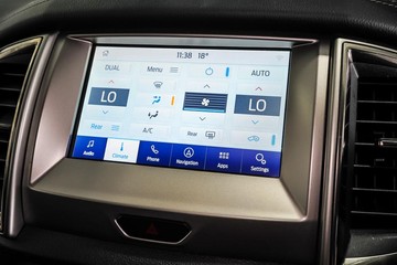 https://dvg-vehicle-assets.s3.amazonaws.com/1203884/b6amwd2cbi3tgv54lgn2n0g0r.jpg