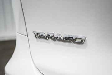 https://dvg-vehicle-assets.s3.amazonaws.com/1203885/d5qkee5qx27vmq33k6kkrx7r6.jpg