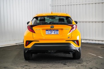 https://dvg-vehicle-assets.s3.amazonaws.com/1203886/dqlbs6otrq7067ypggmmsaz00.jpg