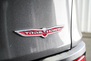 https://dvg-vehicle-assets.s3.amazonaws.com/1203891/aeixz16elu7ihkq8cbtmm55tl.jpg