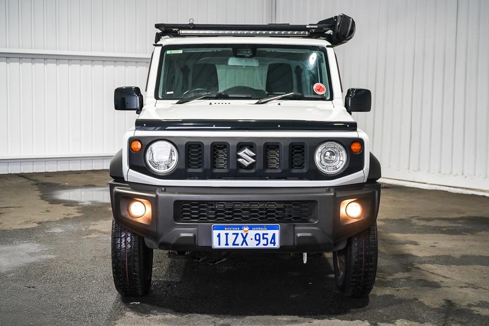 Suzuki Jimny image 3