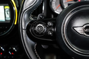 https://dvg-vehicle-assets.s3.amazonaws.com/1203898/1ksu0j9i4cfqxlmzl9qg9jr5h.jpg