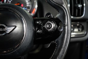 https://dvg-vehicle-assets.s3.amazonaws.com/1203898/3mrqk172d0o5ws06htafs7yil.jpg