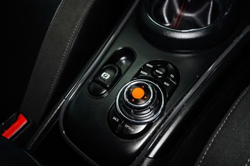 https://dvg-vehicle-assets.s3.amazonaws.com/1203898/9hpez3gg5nfvgd4d7dk5i1s8d.jpg