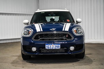 https://dvg-vehicle-assets.s3.amazonaws.com/1203898/wpalie59kodsxv38bzc8evwn.jpg