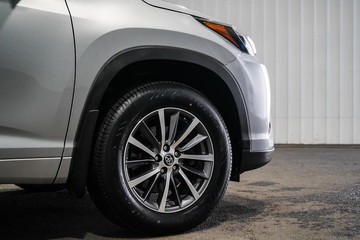 https://dvg-vehicle-assets.s3.amazonaws.com/1203900/9dhcib0q7pjxzdtwcwffswndx.jpg