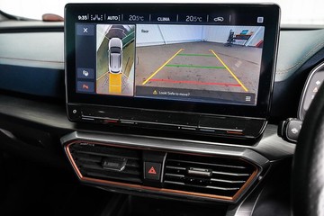 https://dvg-vehicle-assets.s3.amazonaws.com/1203904/8wc8jq89k4x8kfs4hdxpgwkrb.jpg