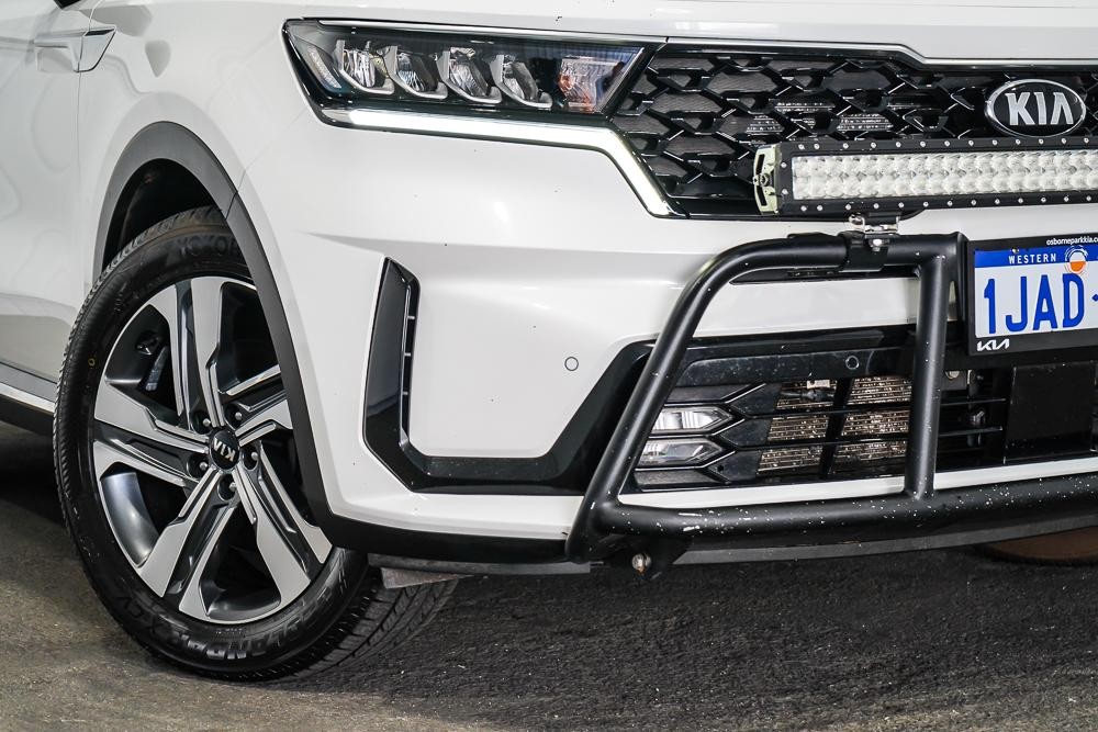 Kia Sorento image 2